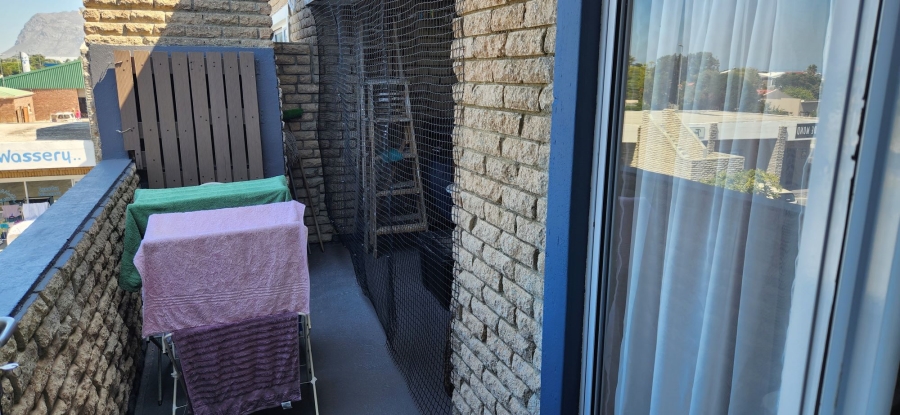 2 Bedroom Property for Sale in Kleinmond Western Cape